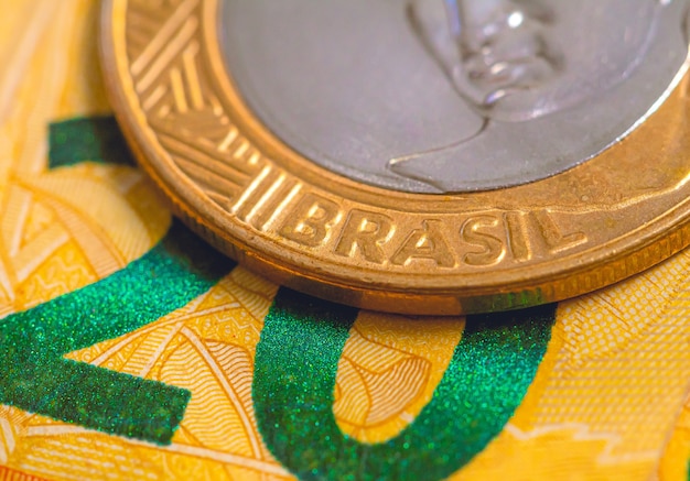 Aumento do Salário Mínimo em 2025: O Que Esperar no Poder de Compra?