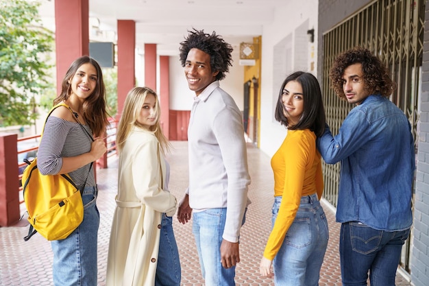 Políticas Públicas na Educação Brasileira: Impacto e Balanço Recente