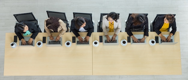 Reforma Tributária: Impacto no Setor de Serviços e Empregos em 12 Meses