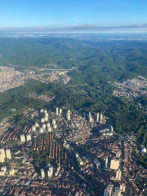 Juros nos EUA em Alta: Riscos e Oportunidades para o Brasil em 2024