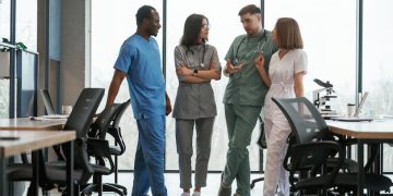 Projeto de Lei Visa Expandir Acesso à Saúde Acessível: Principais Disposições e Impacto Potencial - Cover Image