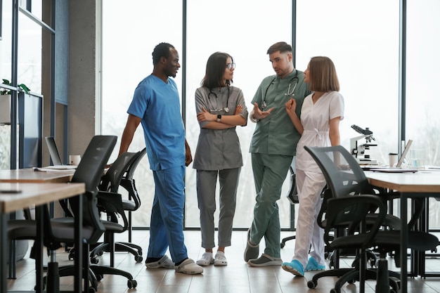 Projeto de Lei Visa Expandir Acesso à Saúde Acessível: Principais Disposições e Impacto Potencial